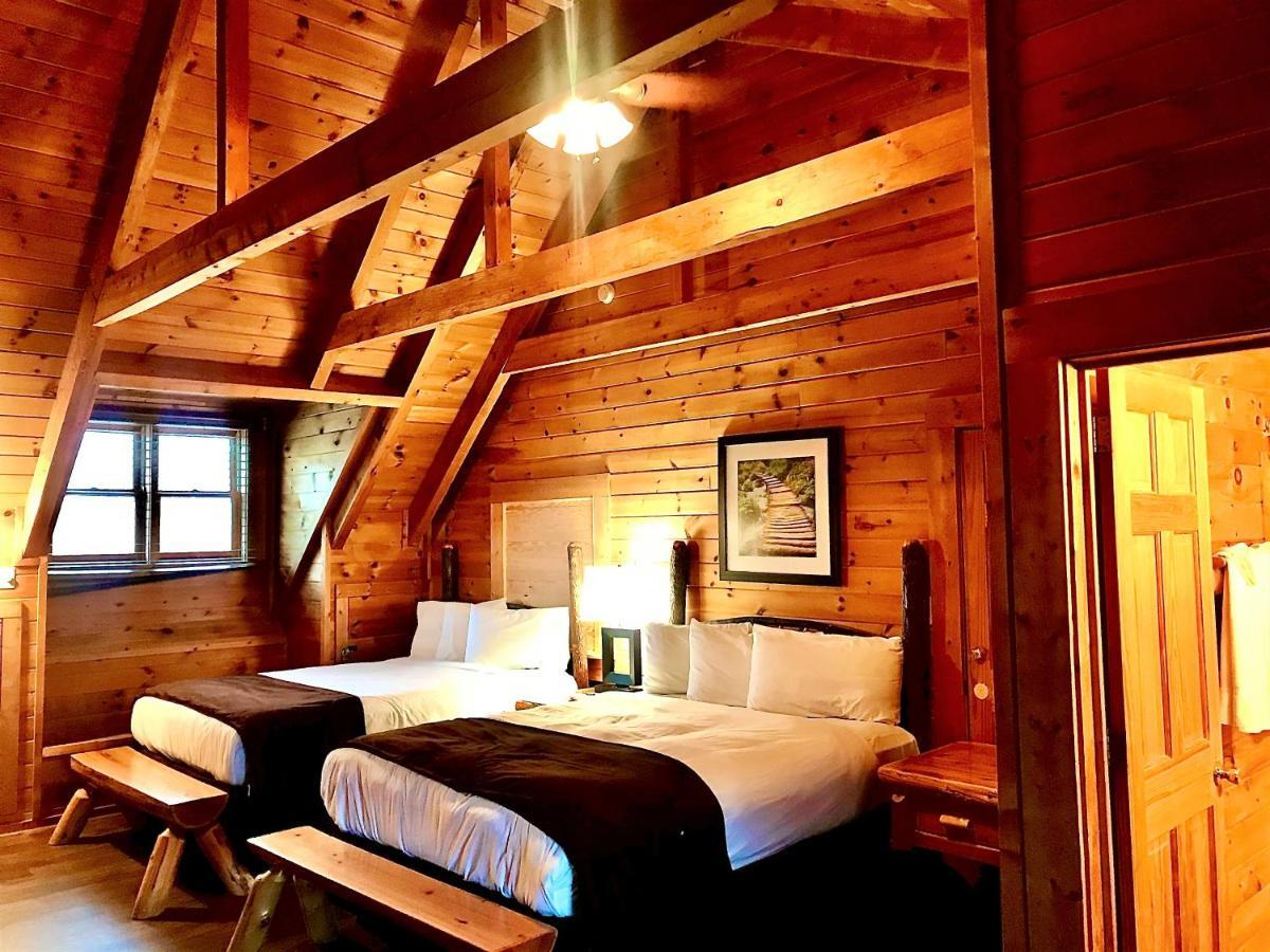 Mountain Top Inn And Resort Warm Springs ภายนอก รูปภาพ